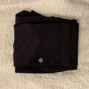 black cropped lulu leggings